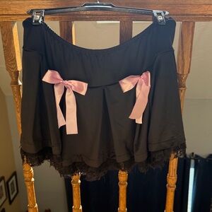 Black Mini Skirt with Pink Bows